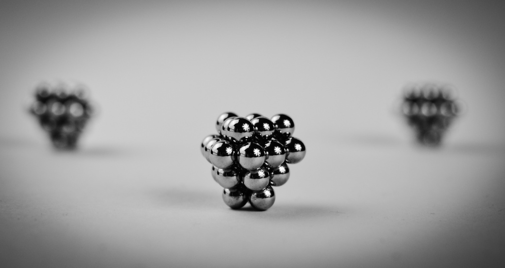 Magnetic balls